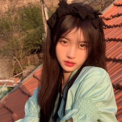 版女生专用QQ头像来了！共20张好看的图