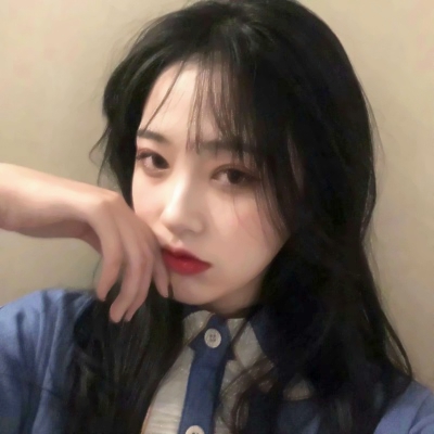 22张高清好看的女生素颜微信真人头像