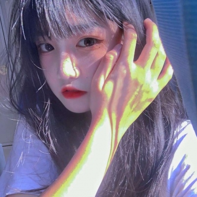 19张真实可爱不做作的女生露脸头像图来了