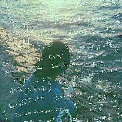 带数学公式的女生背影头像合集 共17组