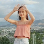 36张甜妹头像！笑容超治愈的微信女生头像合集