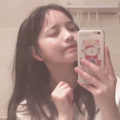 13张搞怪可爱女生头像合集 高清搞笑个性女头