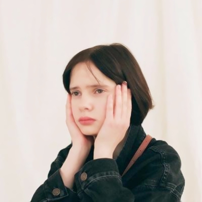 32张简约氛围感女生头像合集 清新气质拉满