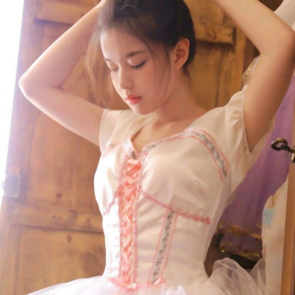 11张超仙清新穿裙子女生头像 高清无水印分享
