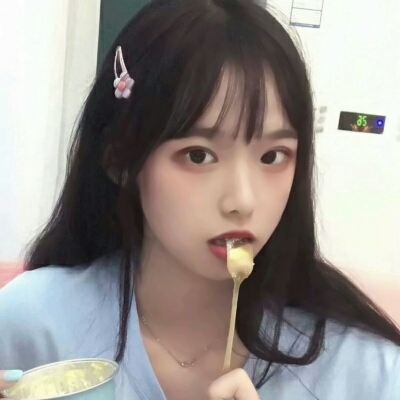 36张真人可爱女生头像 高清时尚又好看