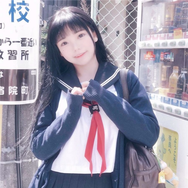 23张超可爱JK制服女生头像 高清好看又软萌