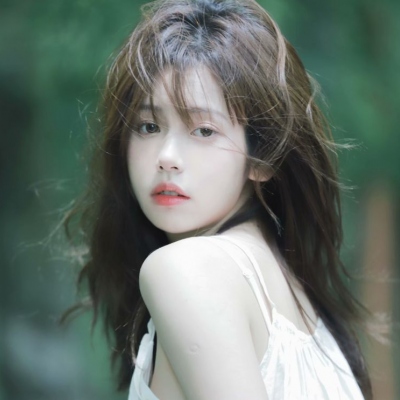 快手专属女生真人头像合集 共12张