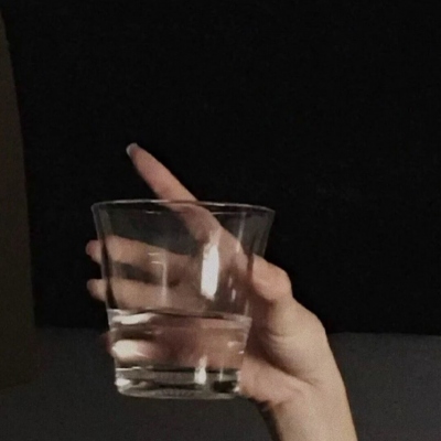 12张高清女生头像部位图 质感拉满