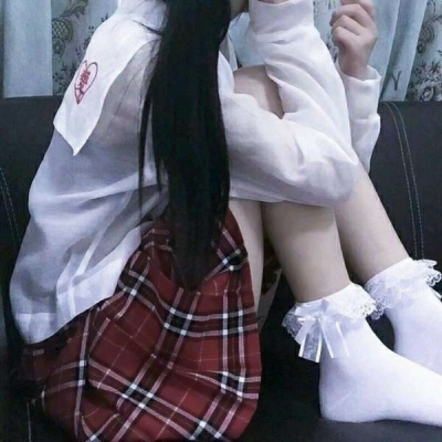 20张高清酷感女生腿部头像 适合玩网用的女生头像合集