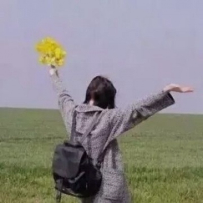 29张高清小清新女生背影头像 适合当微信头像