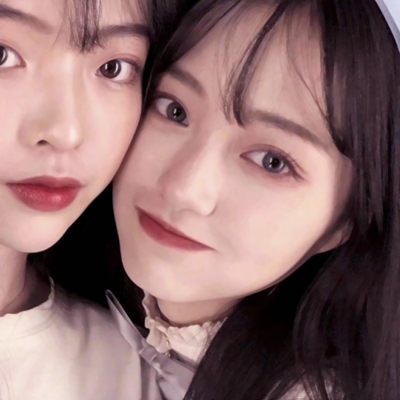 16张高清新潮玩网闺蜜女头 快和姐妹安排上