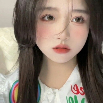 女生真人网红微信头像合集 共14张好看的款