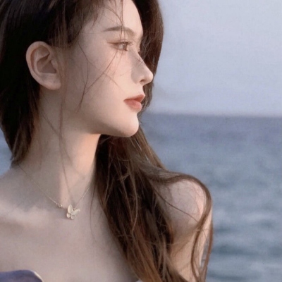 19张氛围感女名媛微信头像，快换上试试