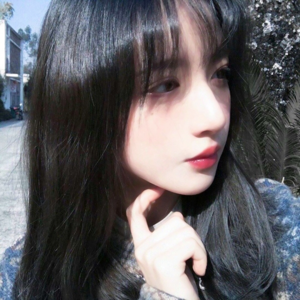 超清好看的女生正脸QQ头像合集（17张）