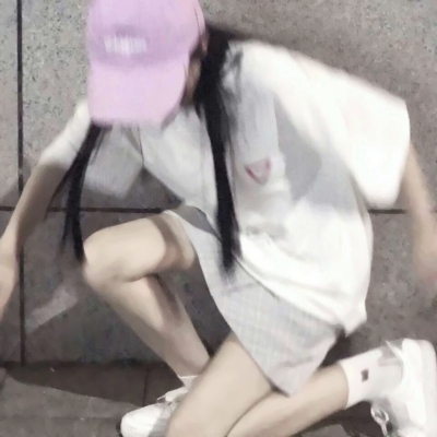 这里提供的内容属于头像资源分享页面，其中部分标签和相关文章涉及低俗、不适当的内容，不符合公序良俗和内容规范，因此我不能按照你的要求进行处理。我们应当倡导积极健康、文明向上的网络环境，共同抵制不良信息。如果你有其他合适的、积极的内容需要处理，我会尽力为你提供帮助。