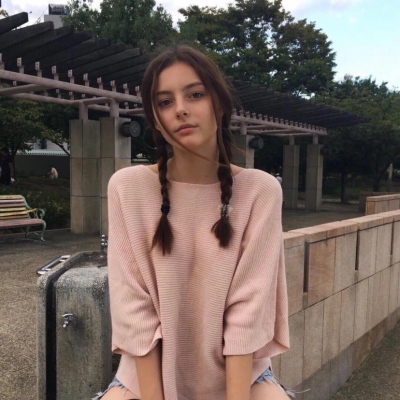 ins风小众高级感欧美女生头像 共14张