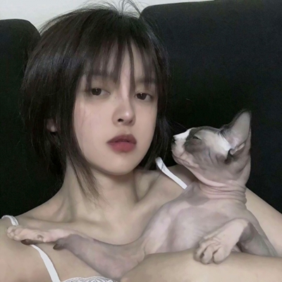 女生忧愁微信头像合集：每一张都藏着让人心疼的伤感情绪