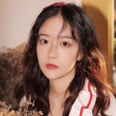16张高清唯美女生头像合集整理