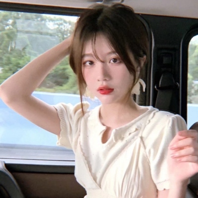 20张ins风清冷模糊白月光女生真人头像分享