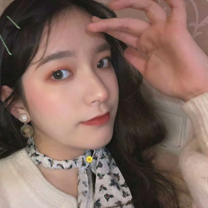 女生真人QQ头像合集！16张高清实拍好看头像精选