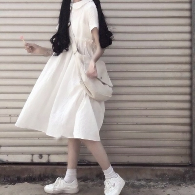 18张高清不露脸！女生下半身部位个性网图头像合集