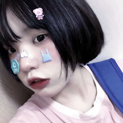 20张氛围感拉满！气质感短发女生微信头像合集
