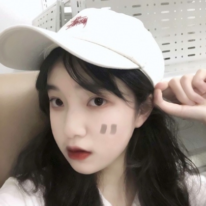 混网干净女生头像合集 20张高清好看的女生头像资源