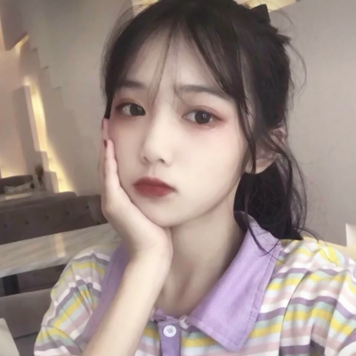 32张高清真实感女生QQ头像 好看又百搭