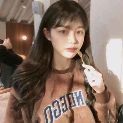 酷系女生头像来啦！32张高清个性酷酷的女生头像合集