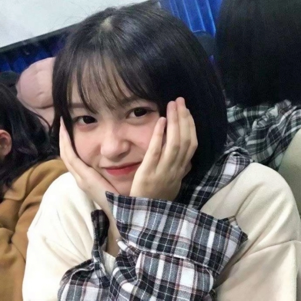 36张高清韩系清新女生真人头像 氛围感拉满的时尚头像合集