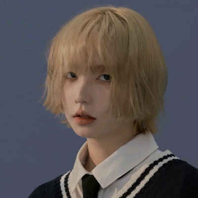 微信超酷冷酷高冷女生头像 10张合集