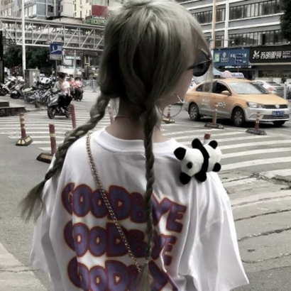 36张新潮染发少女头像 高清质感女生头像合集