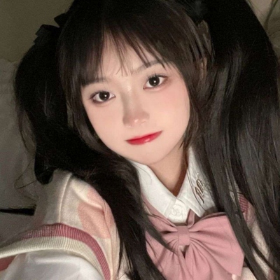 适合20岁女生的微信头像合集来了，共8张