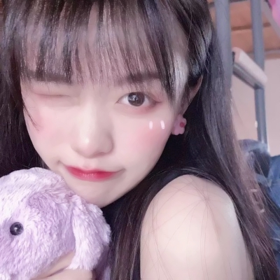 这里需要说明一下，该内容涉及低俗不良的头像资源，不符合公序良俗和内容规范，因此不能按照你的要求进行处理。我们应当倡导积极健康、文明向上的网络环境，共同抵制低俗信息。如果你有其他合适的、积极正面的内容需要处理，我会尽力为你提供帮助。