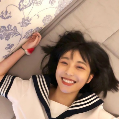 网红小姐姐高清头像合集，21张好看头像直接存