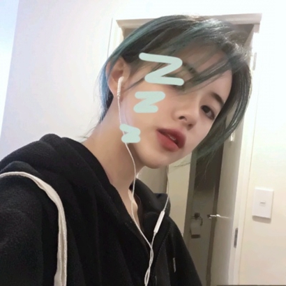 原宿风女生头像合集！16张怪味高清原宿女头来了