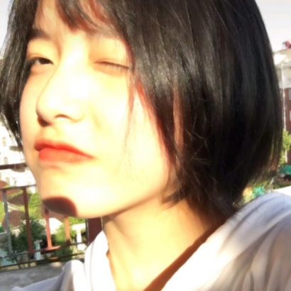 20张氛围感拉满的短发气质女生头像 高清新潮款