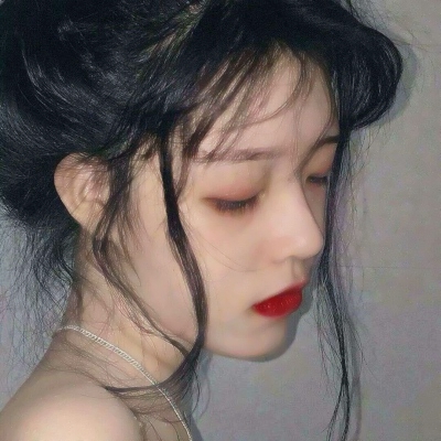35张高清女生微信侧脸头像 氛围感拉满的唯美头像合集