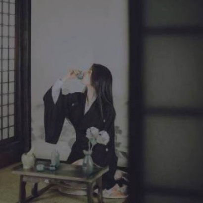 36张高清真人古风女生QQ头像合集