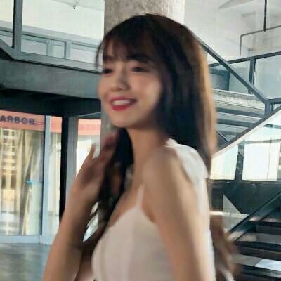 17张高清清新自然款女生QQ头像，氛围感拉满