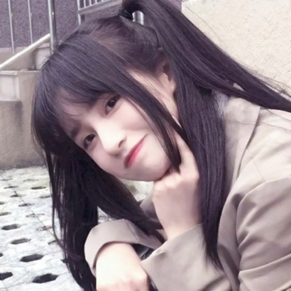 20张高清帅酷冷感真人长发女生头像｜网图头像合集