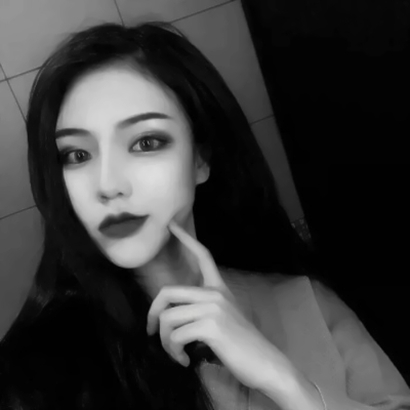 12张高清黑白款！霸气高冷女生真人网图头像