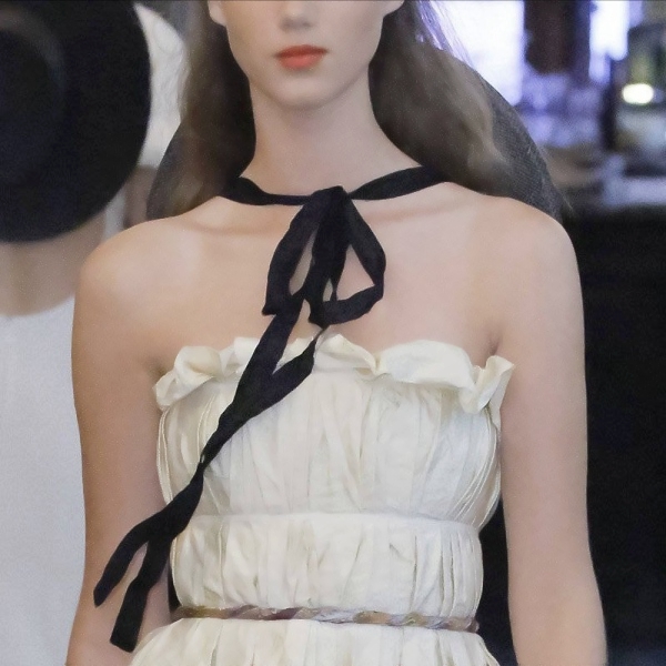 36张气质拉满！超清优雅从容的女生部位头像合集