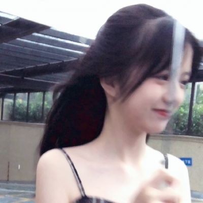 35张高清女生微信侧脸头像 氛围感拉满的唯美头像合集