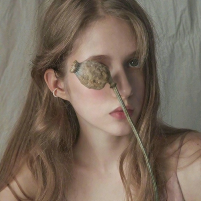 6张气质拉满的欧美女生头像，高清又好看