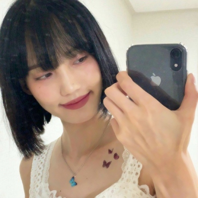 23张高清女生真人头像图片合集