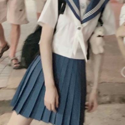 34张高清好看的闺蜜网图头像合集 直接就能用的女生头像素材