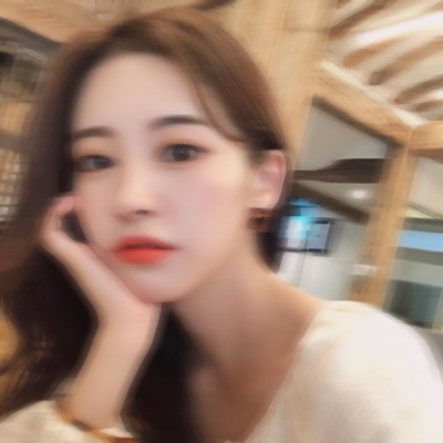 24张高清好看的真人模糊女头 个性氛围感拉满