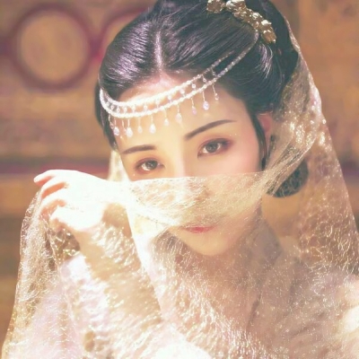 女生霸气冷艳古风头像来啦！36张高清真人款一次看够