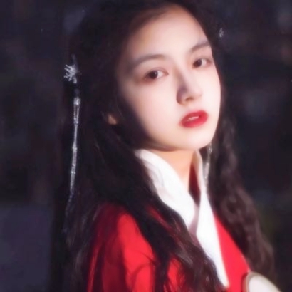 女生古风红色高清头像合集 25张高冷真人风格头像